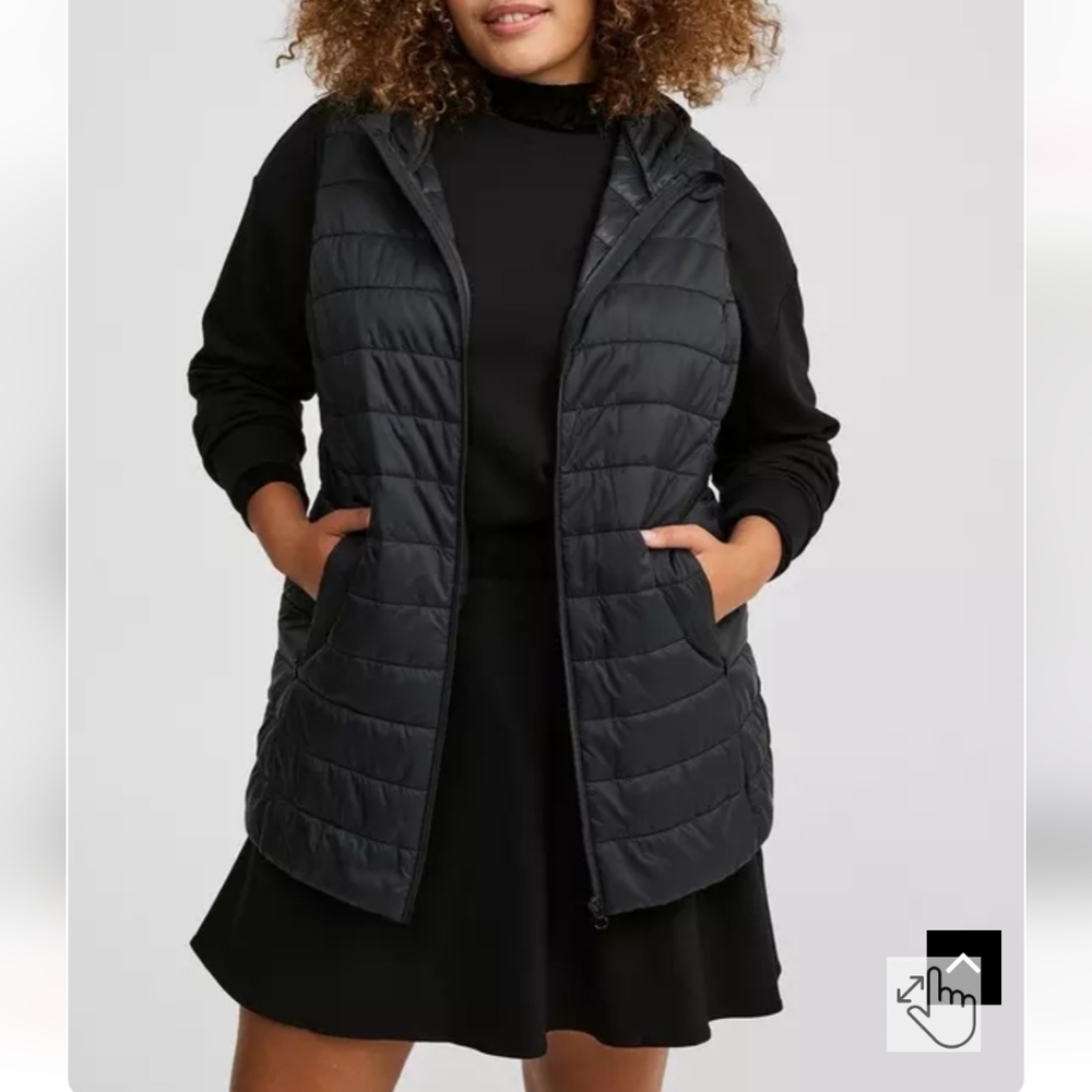 ๐๏ธโ๏ธ 2X BLACK LIGHTWEIGHT PACKABLE PUFFER VEST WITH HOODโ๏ธ